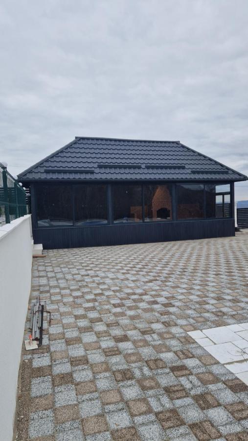 Casa De Vacanta Larisa Novaci-Străini 외부 사진