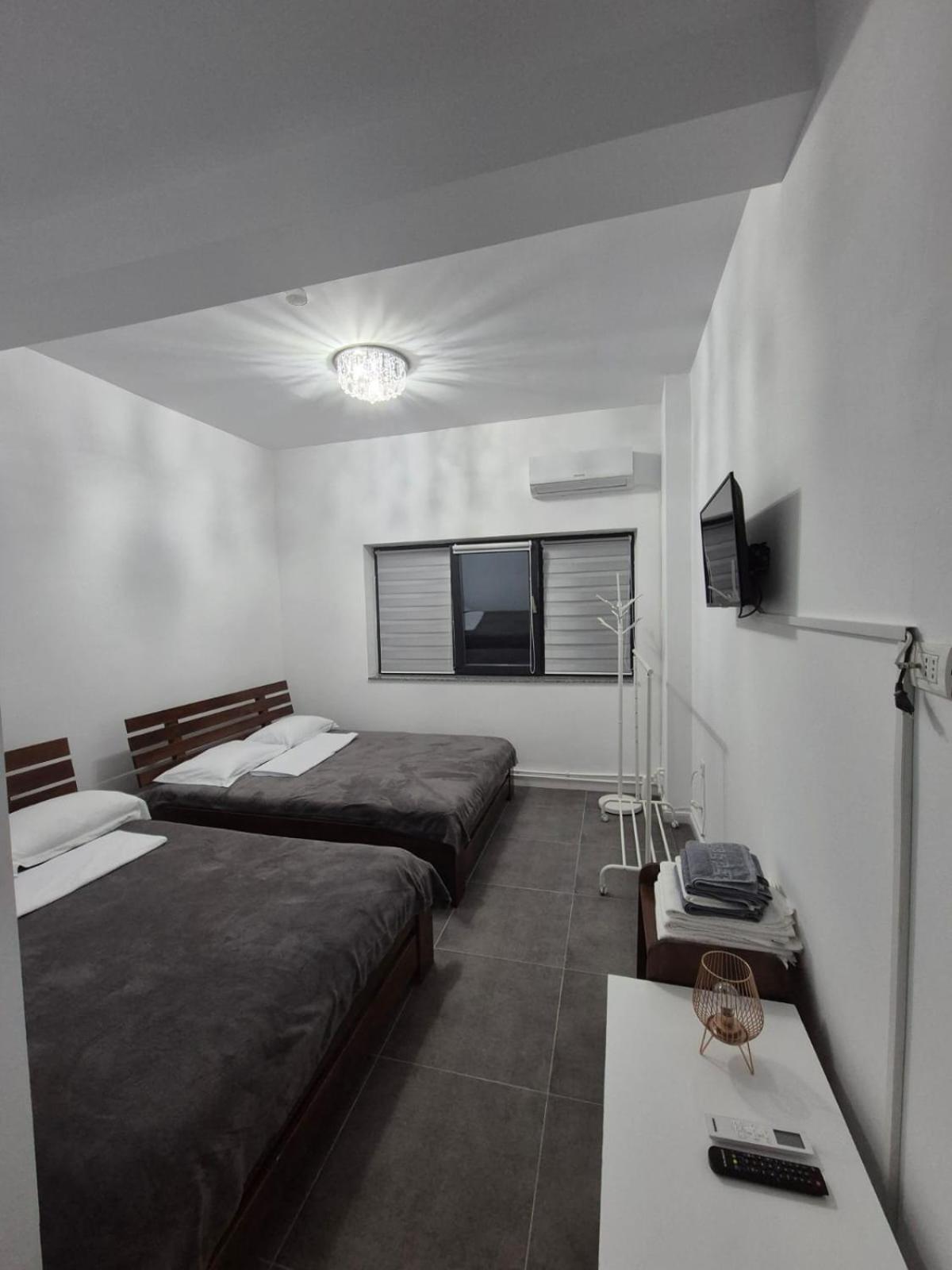 Casa De Vacanta Larisa Novaci-Străini 외부 사진